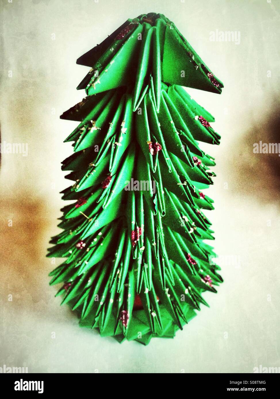 Origami christmas tree hi-res stock photography and images - Alamy