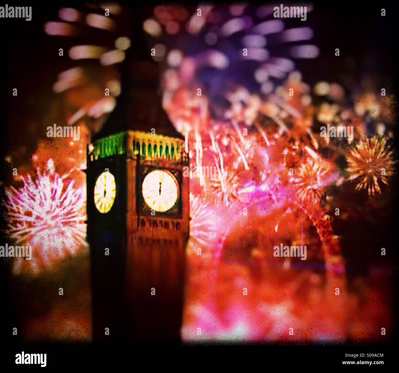 Big Ben And London Eye Fireworks On New Year'S Eve, City Of Westminster,  London, Uk Stock Photo - Alamy