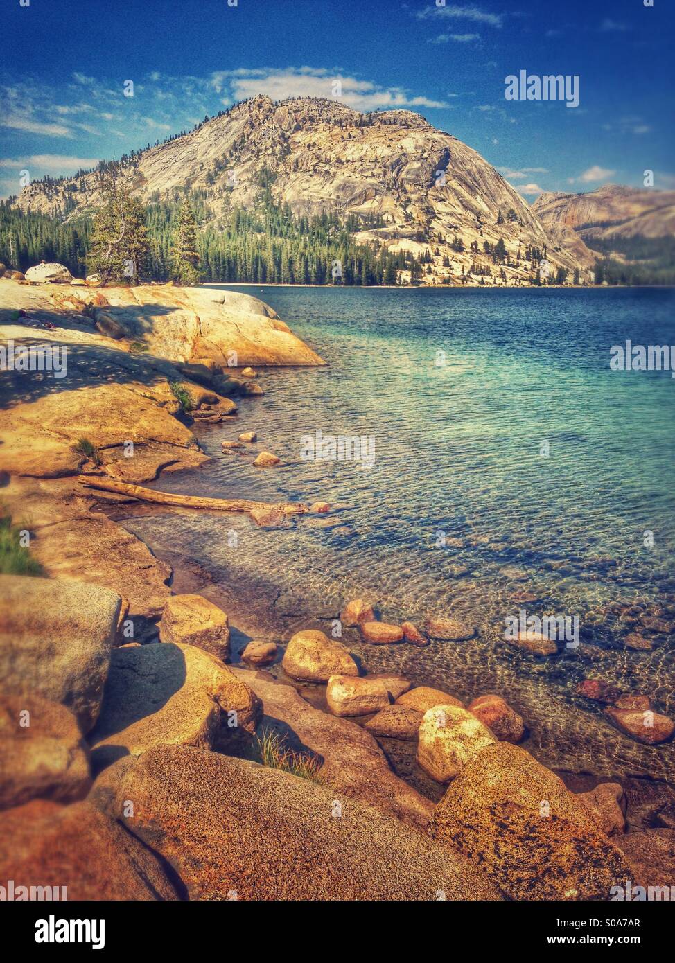 Rocky beach on lake in hi-res stock photography and images - Alamy