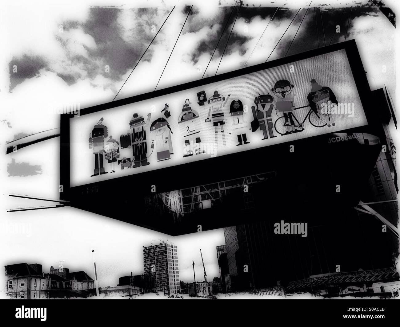 Old street roundabout billboard hi-res stock photography and images - Alamy