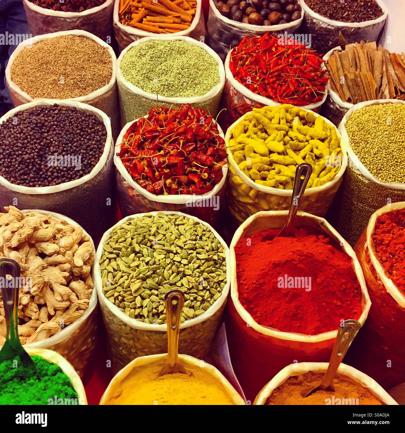 Indian Spice Color Spices of india hi-res stock photography and images - Alamy