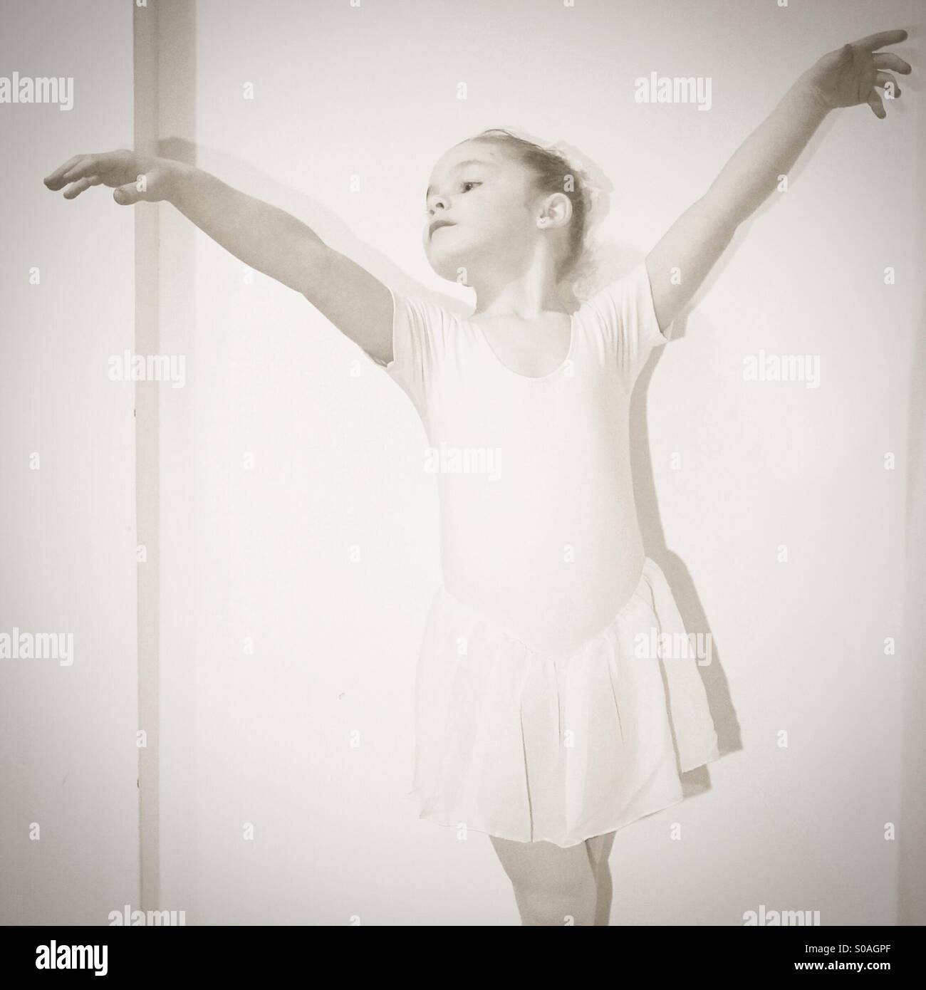Daughter starting ballet Stock Photo Alamy