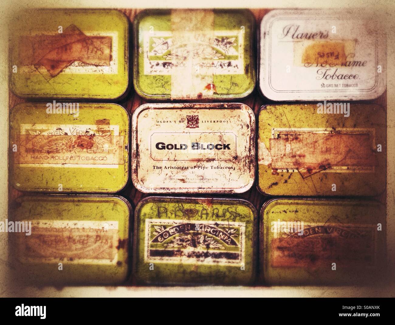 Tobacco tins hires stock photography and images Alamy