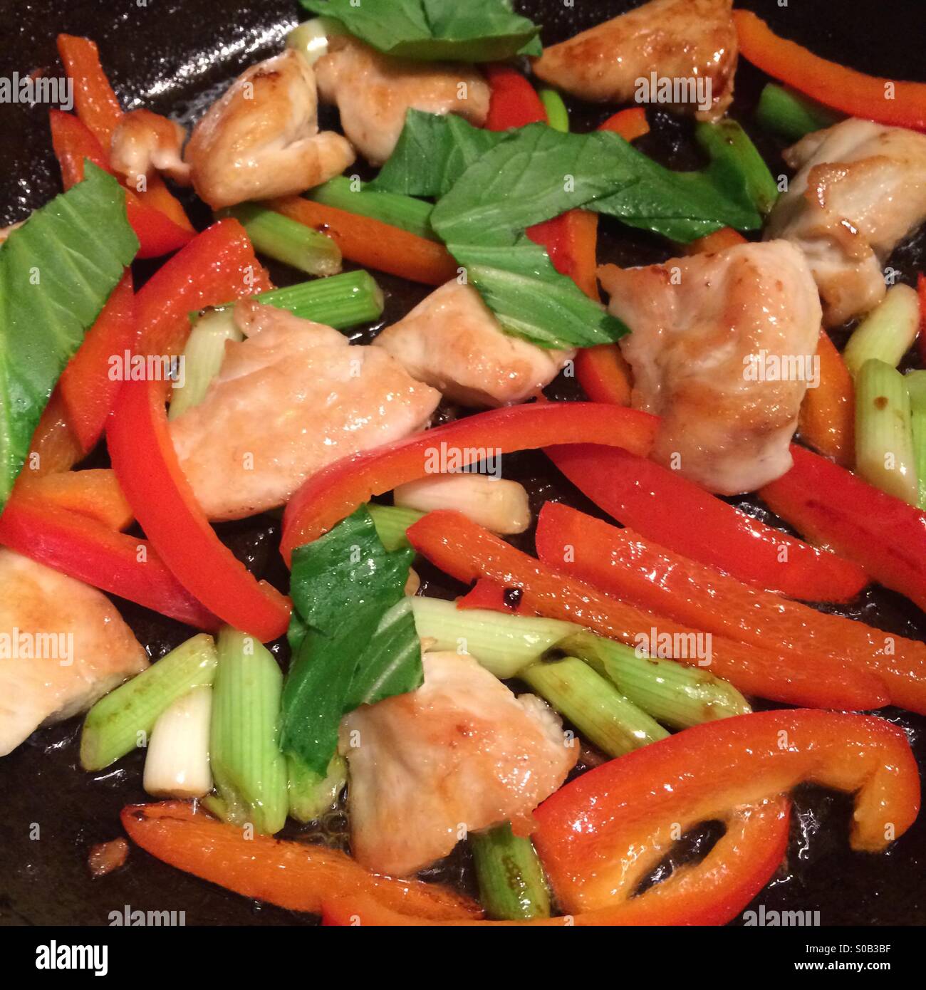 Chicken & Vegetable Stir Fry Stock Photo - Alamy