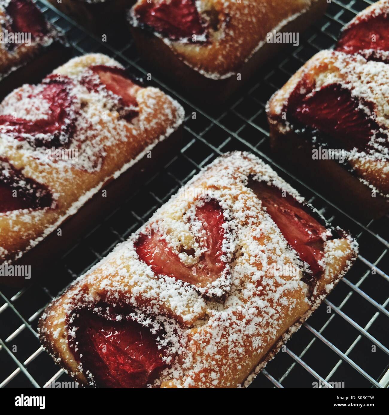 Smal rack hi-res stock photography and images - Alamy