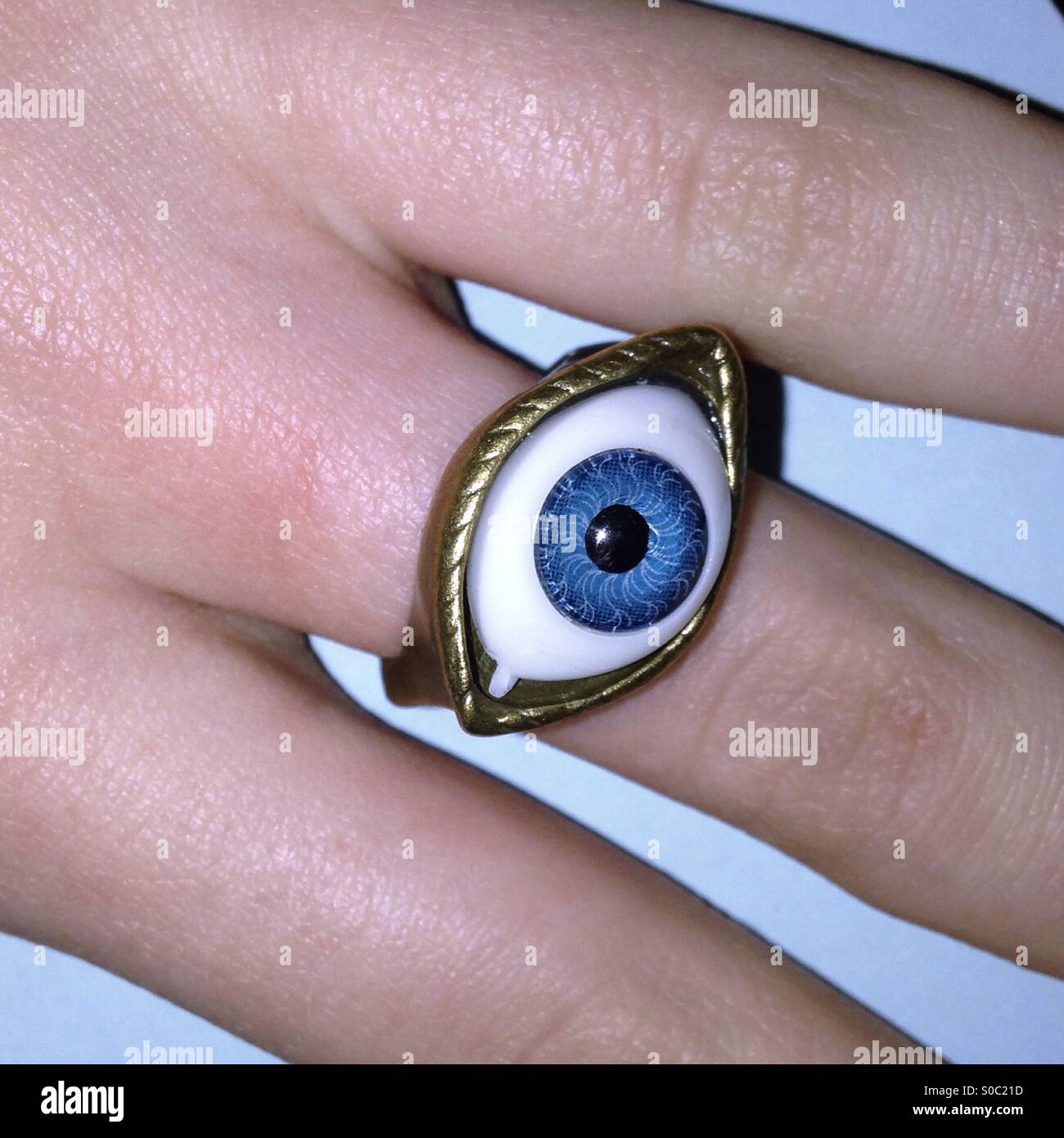 Eye ring hires stock photography and images Alamy