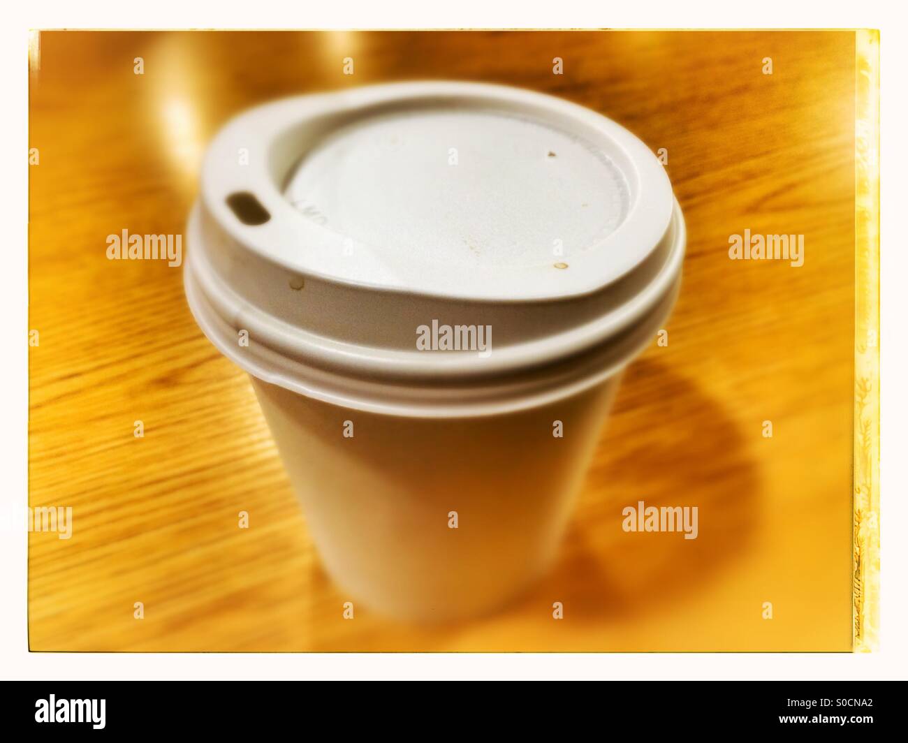 Coffee Cup Paper Hi res Stock Photography And Images Alamy coffee-cup-paper-hi-res-stock-photography-and-images-alamy