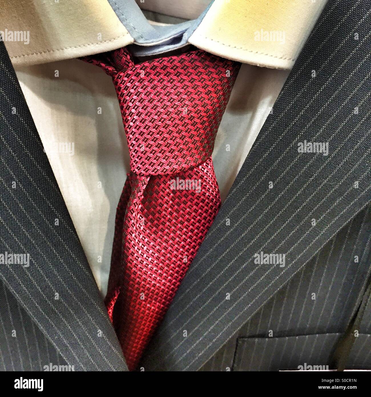 Suit red tie hi-res stock photography and images - Alamy