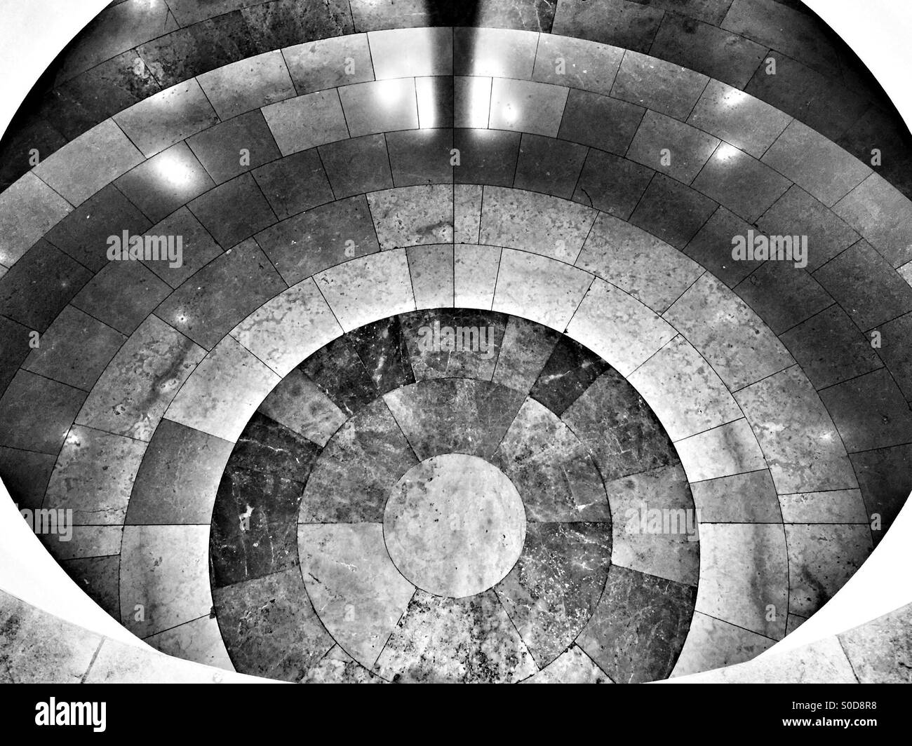 Circles of stone hi-res stock photography and images - Alamy