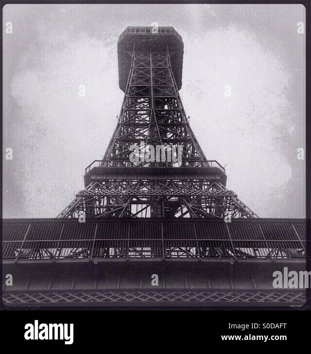 Kings Island Eiffel Tower black and white (1). - Smartphone Captured Stock Image