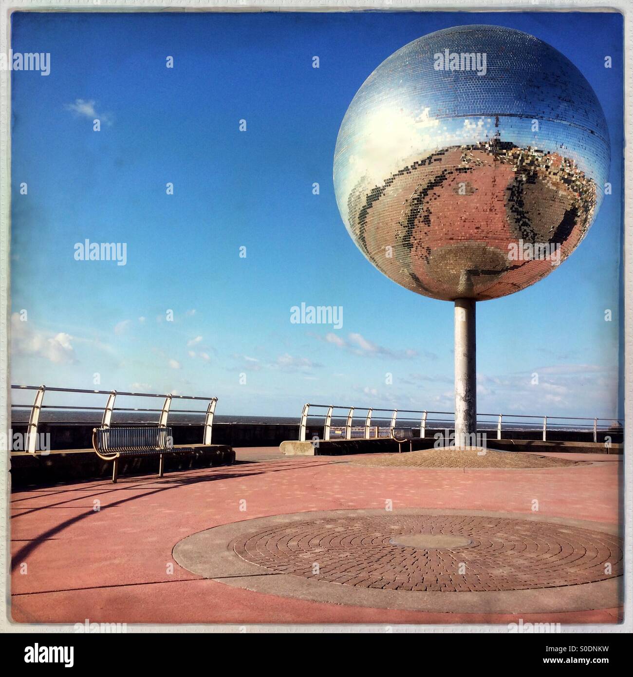 Mirror ball blackpool hires stock photography and images Alamy
