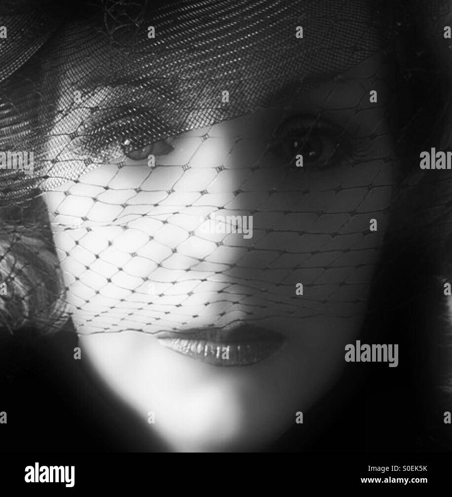 Woman in veil Stock Photo - Alamy