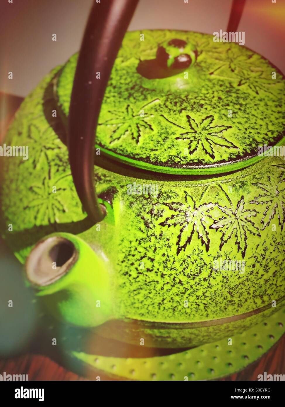Japanese Tea Kettle Stock Photo Alamy