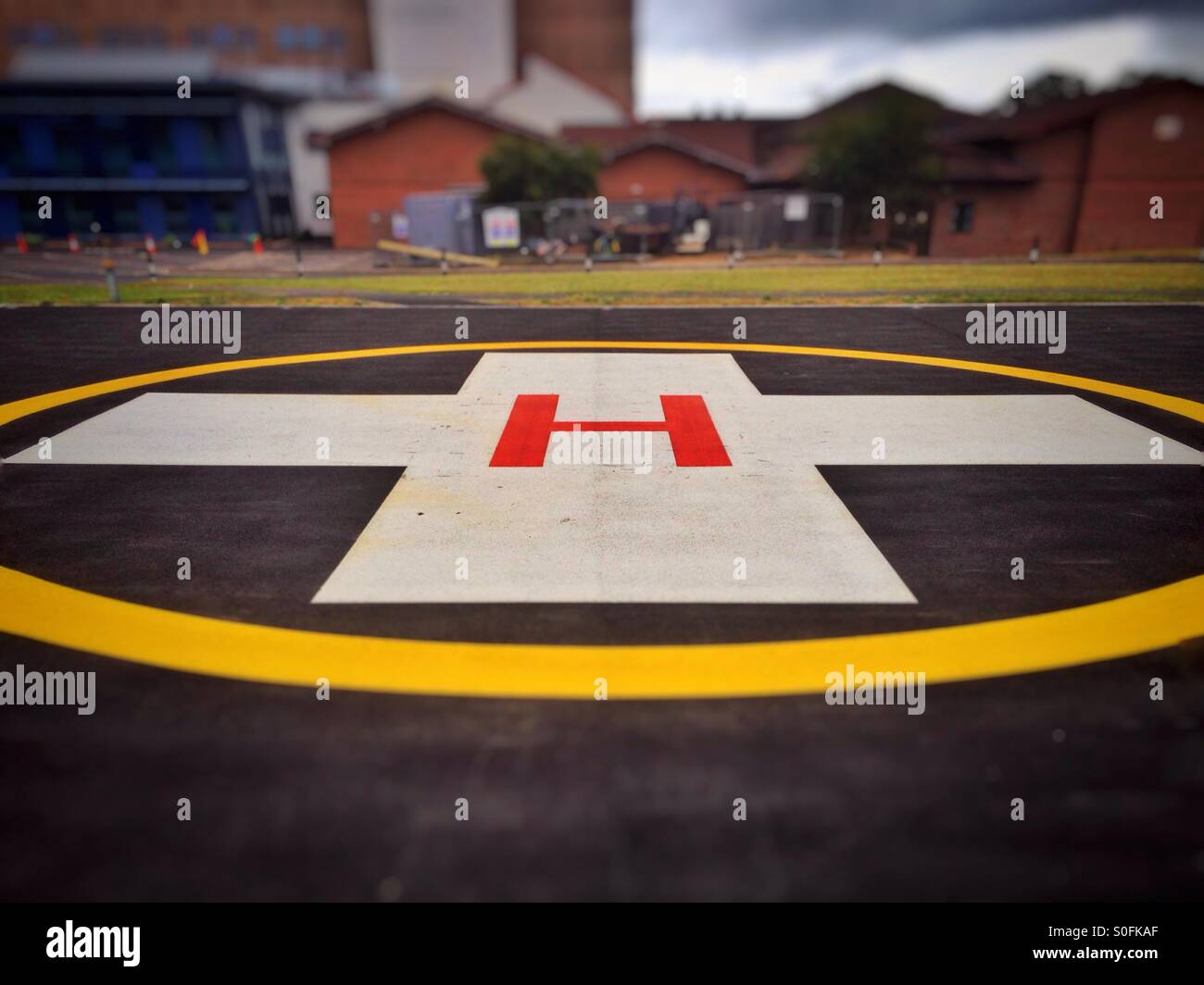 Helicopter landing pad hires stock photography and images Alamy