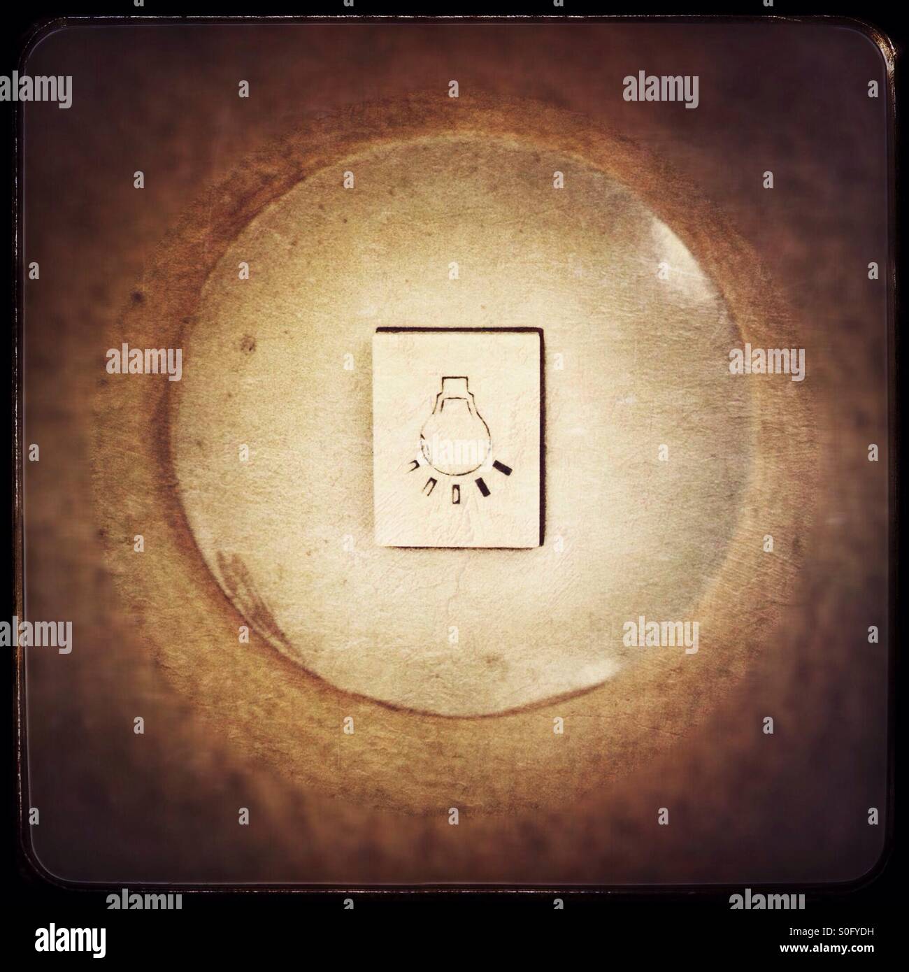 Old on off switch hi-res stock photography and images - Alamy