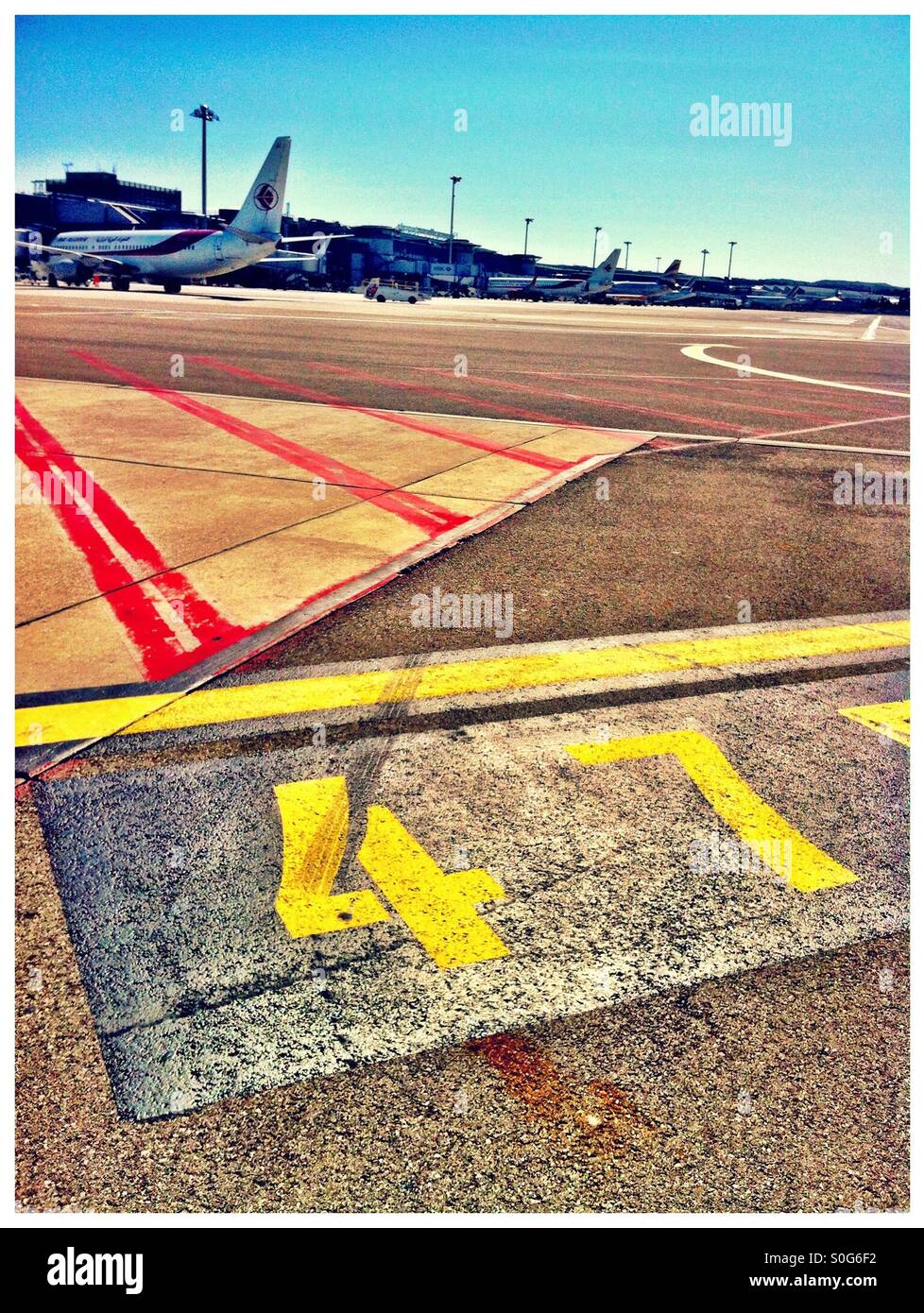 Apron markings hires stock photography and images Alamy