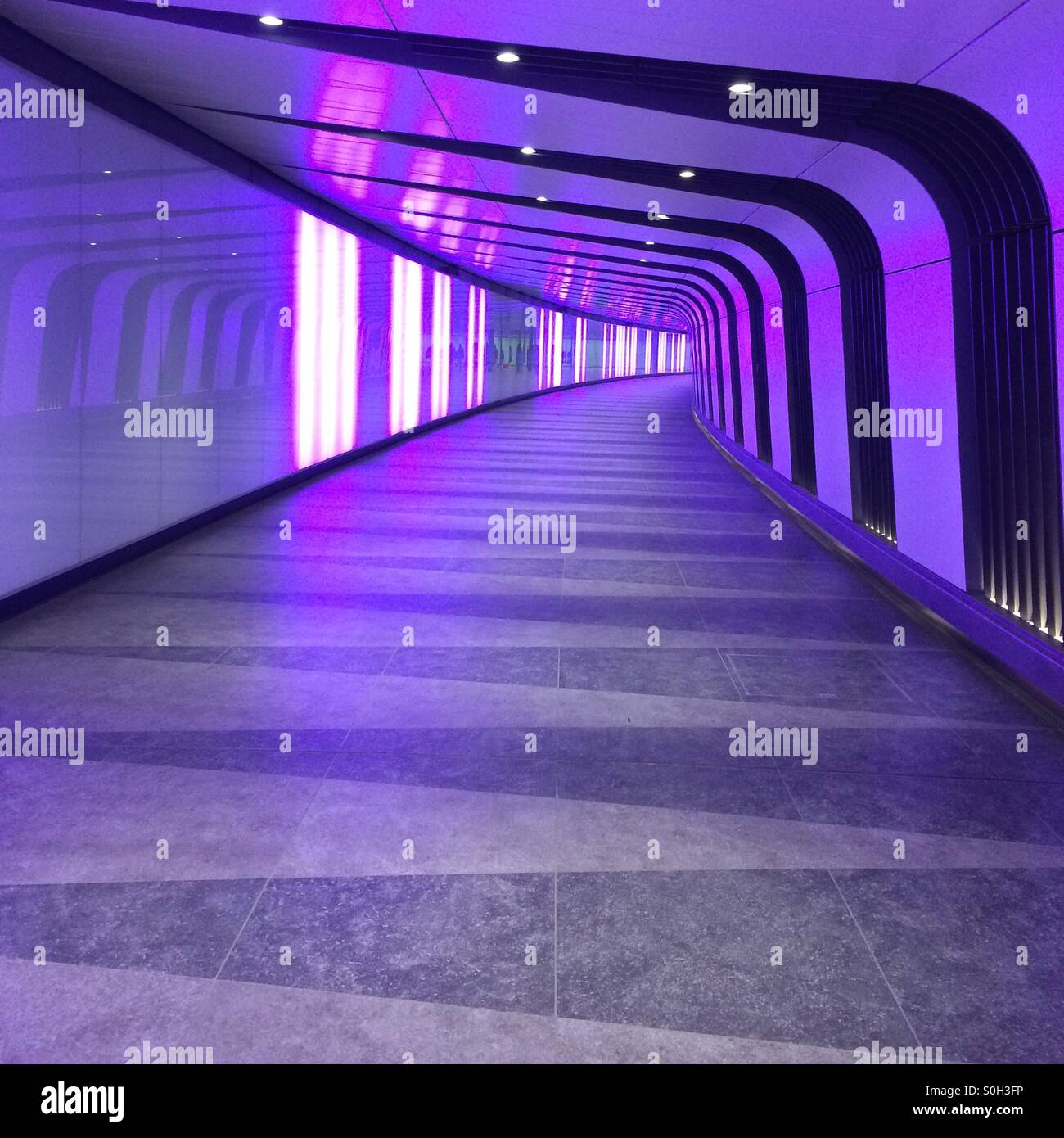Kings cross light tunnel hires stock photography and images Alamy
