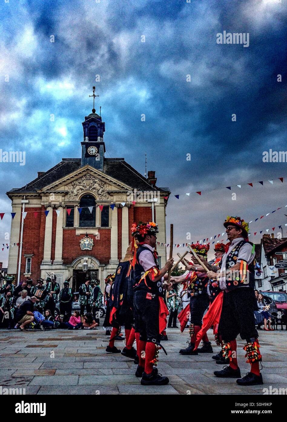 Traditional Morris Dancing in Henley town square Stock Photo