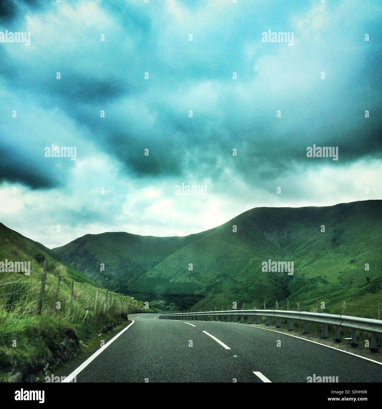 On the road in the Snowdonia mountain range, Wales Stock Photo