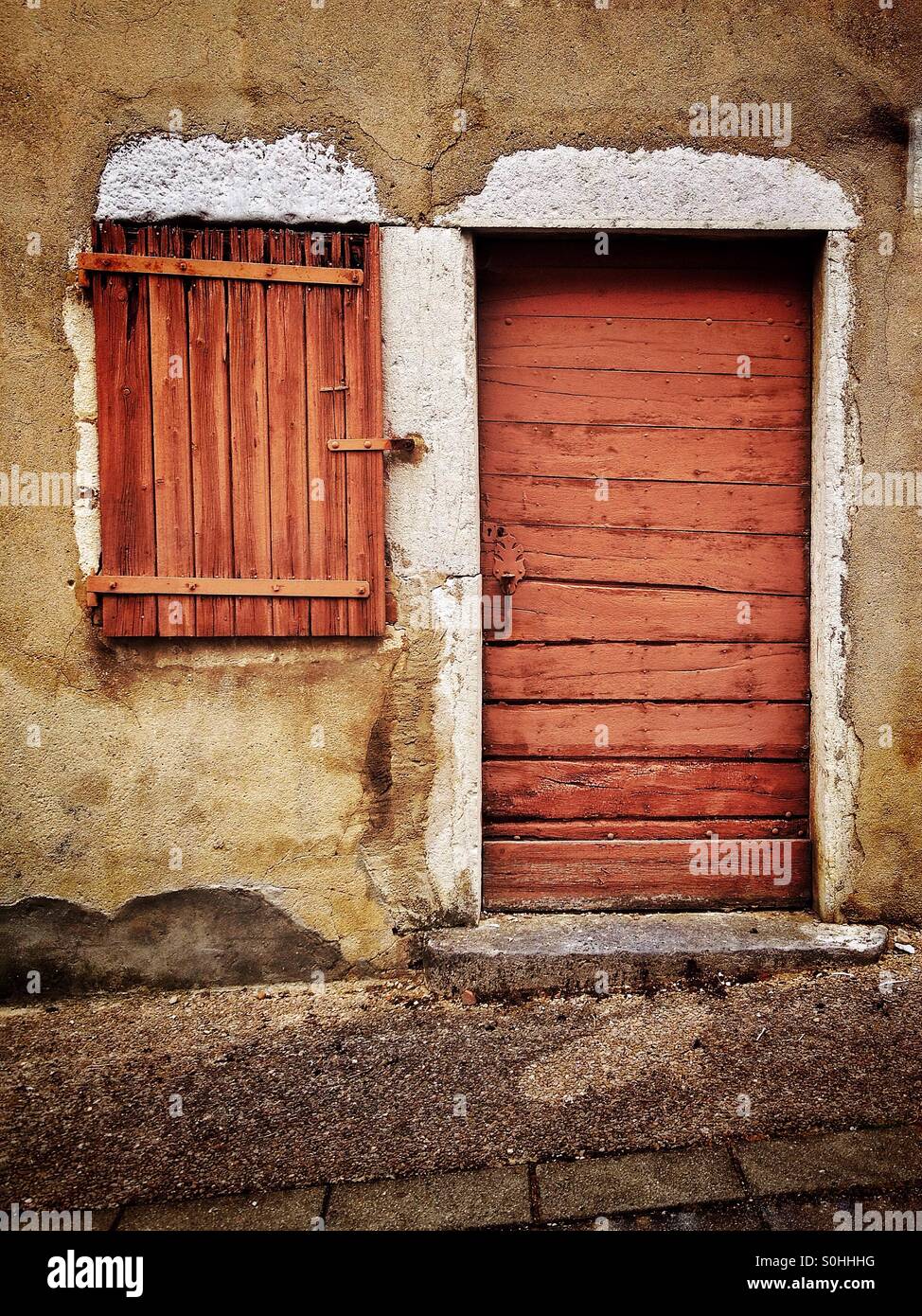 Door france hi-res stock photography and images - Alamy