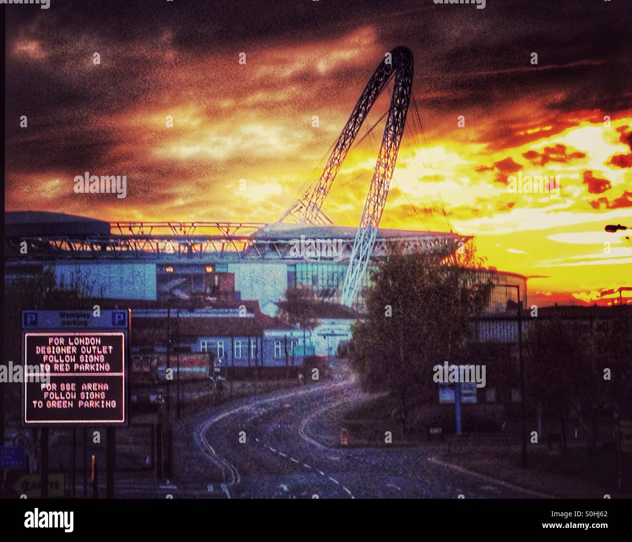 Retractable roof stadium hires stock photography and images Alamy