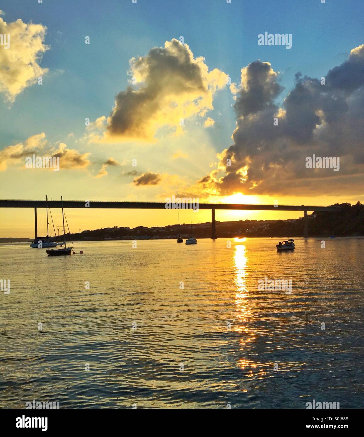 Pembrokeshire sunset hi-res stock photography and images - Alamy