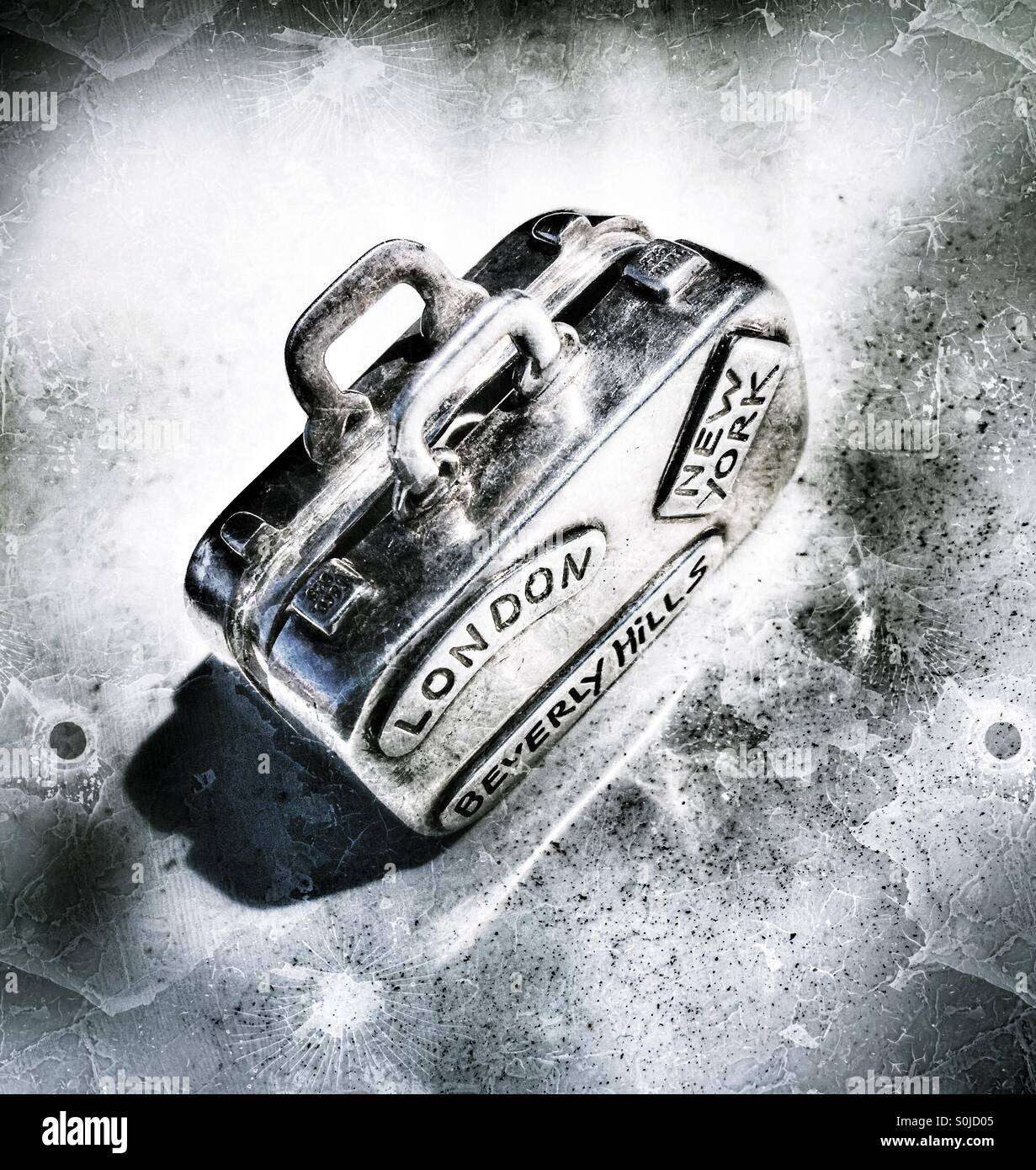 Tiffany silver pill box best sale