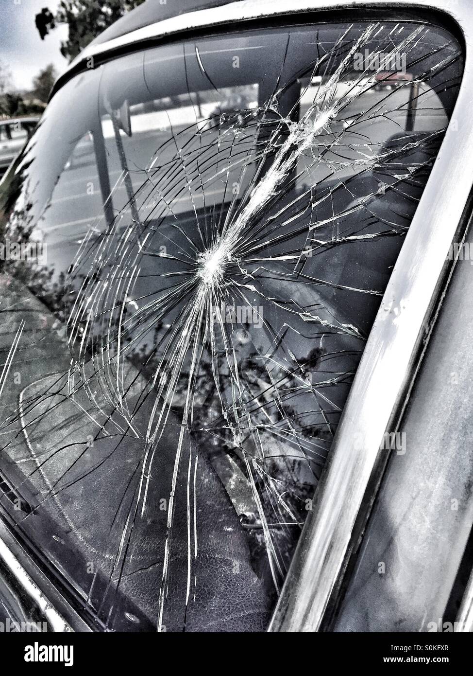 Auto accident broken windshield hires stock photography and images Alamy