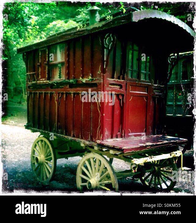 Gypsy caravan hires stock photography and images Alamy
