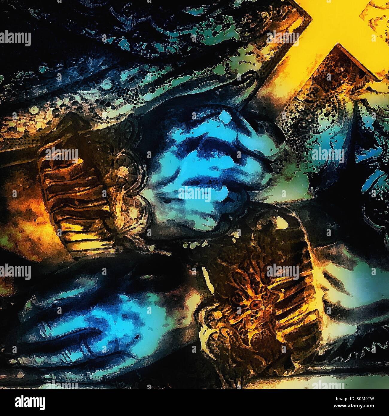 Cold hands hot cross Stock Photo Alamy