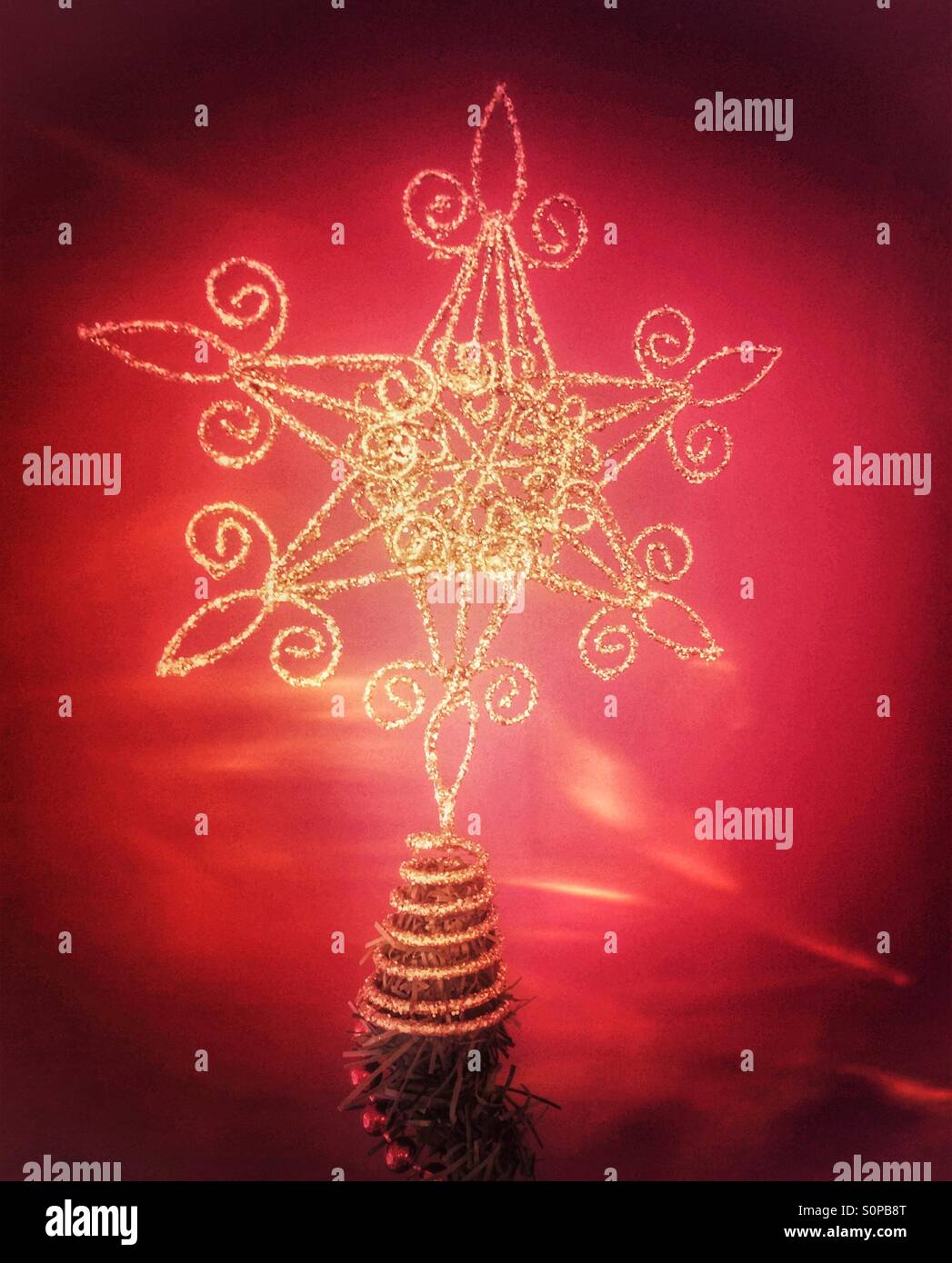 Shining star gold hi-res stock photography and images - Alamy
