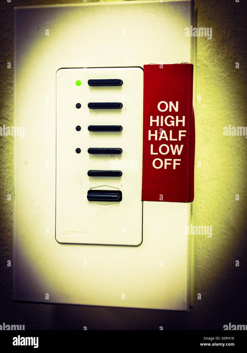 Binary on off switch hi-res stock photography and images - Alamy