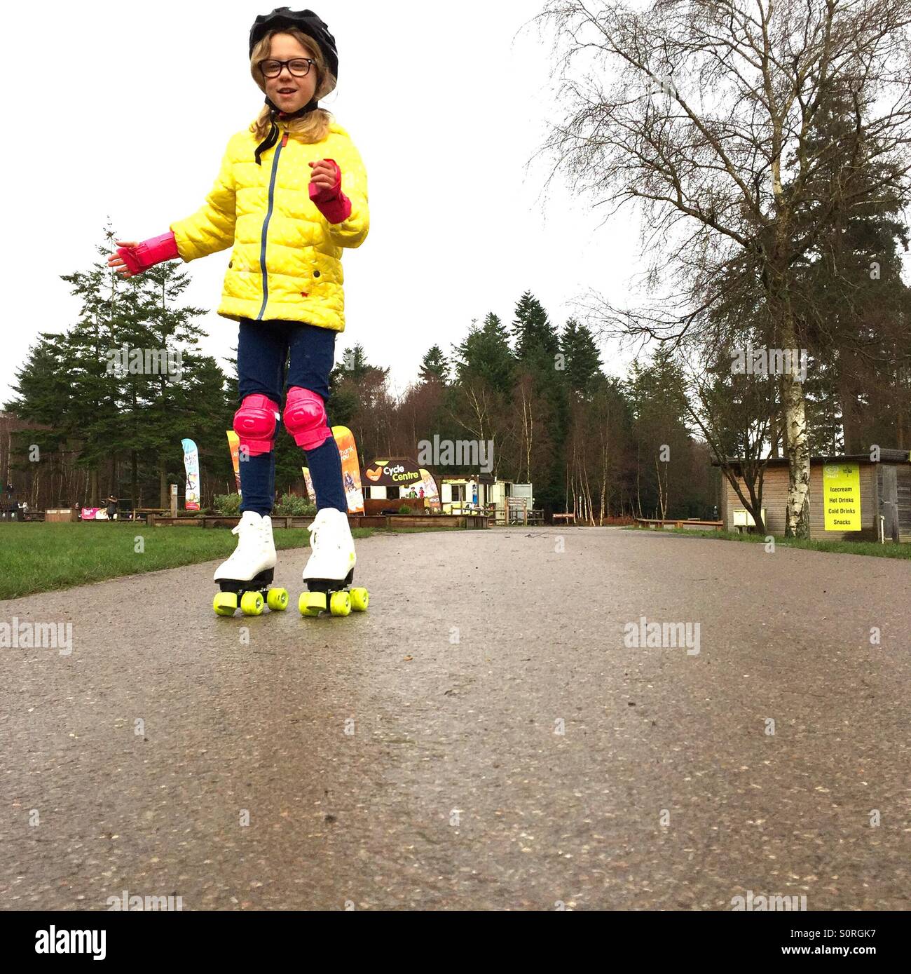 Roller skate girl Stock Photo Alamy