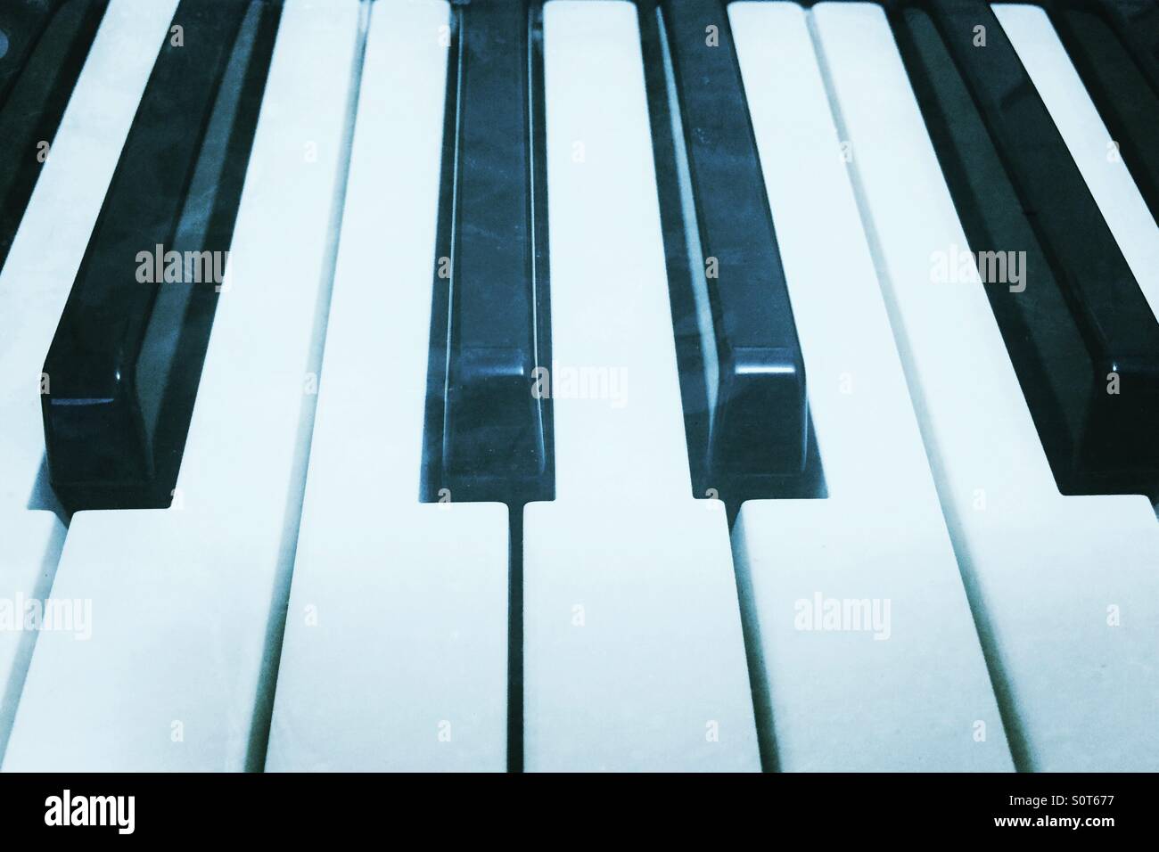Keyboards pianos hires stock photography and images Alamy