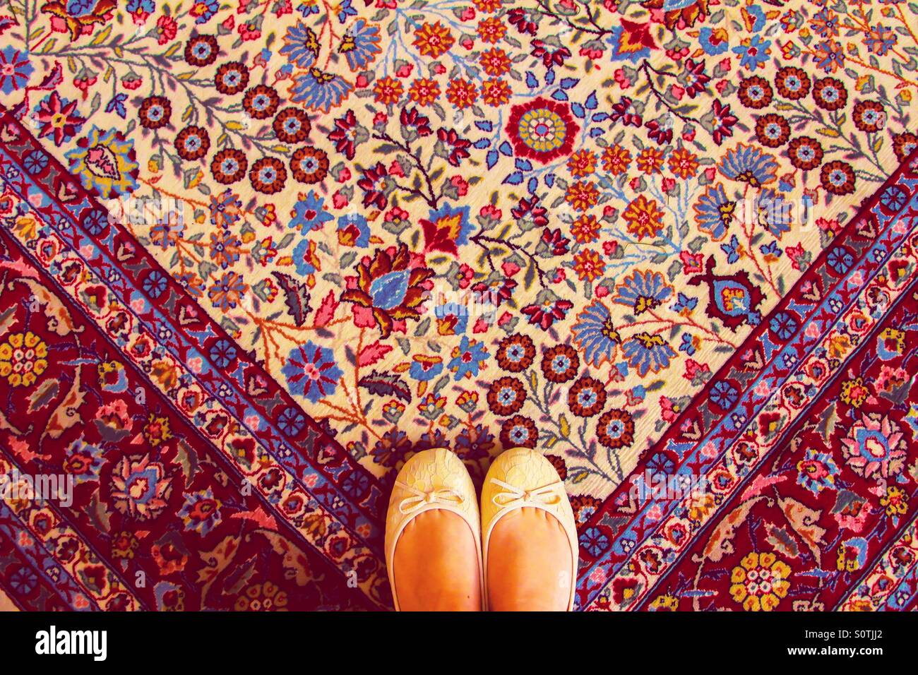 Handmade carpet design Stock Photo Alamy