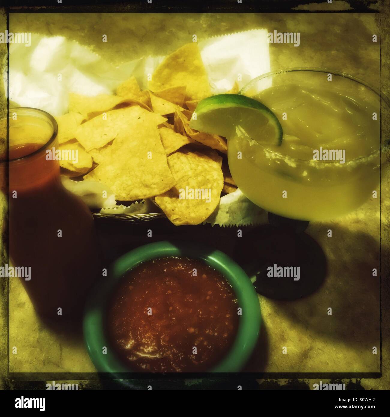 Margarita, chips and salsa Stock Photo Alamy