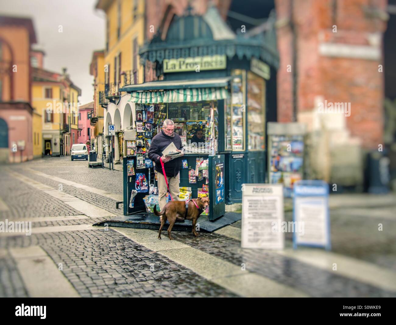 Buying the Newspaper Stock Photo Alamy