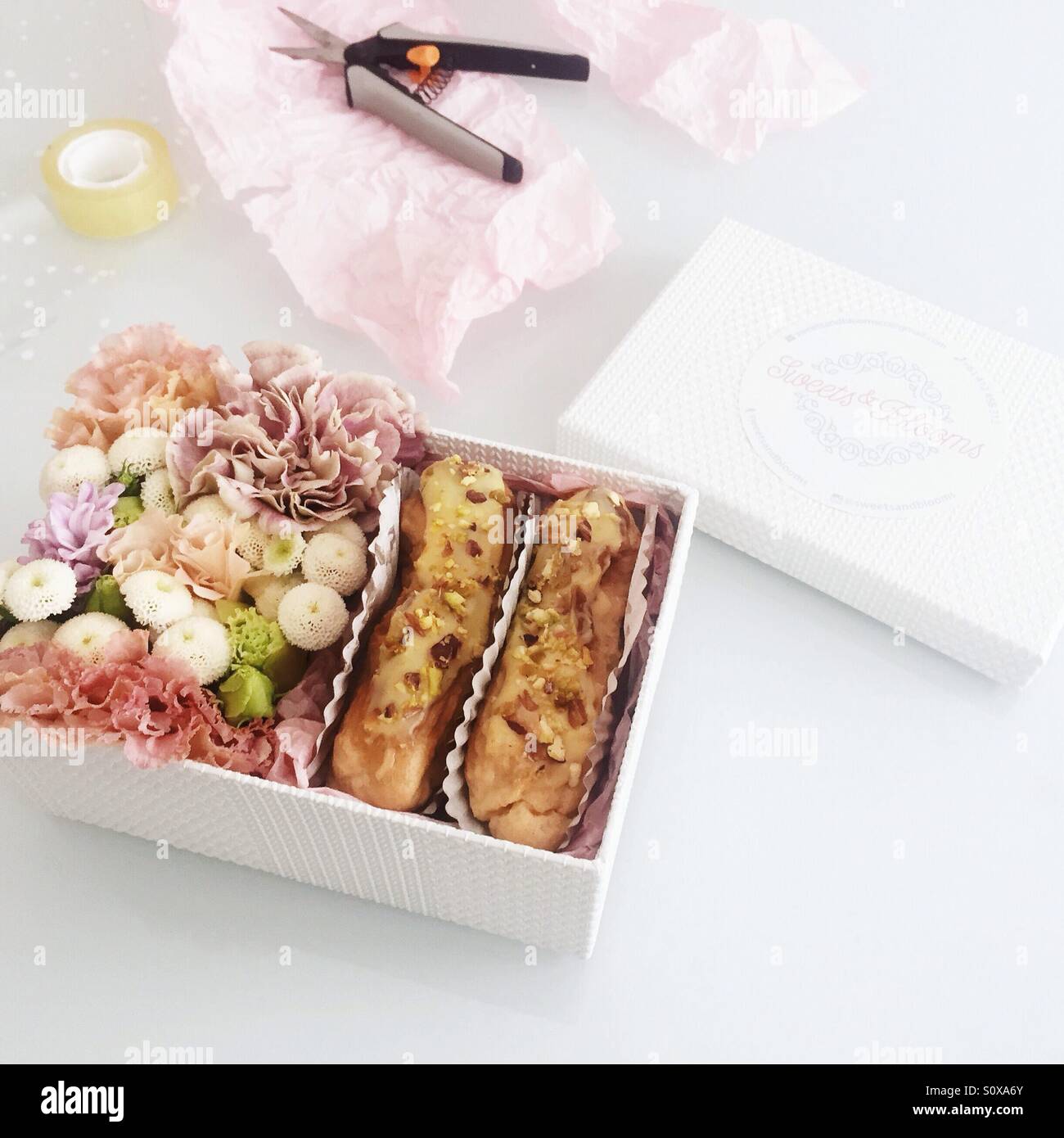 Floral arrangement box Stock Photo Alamy