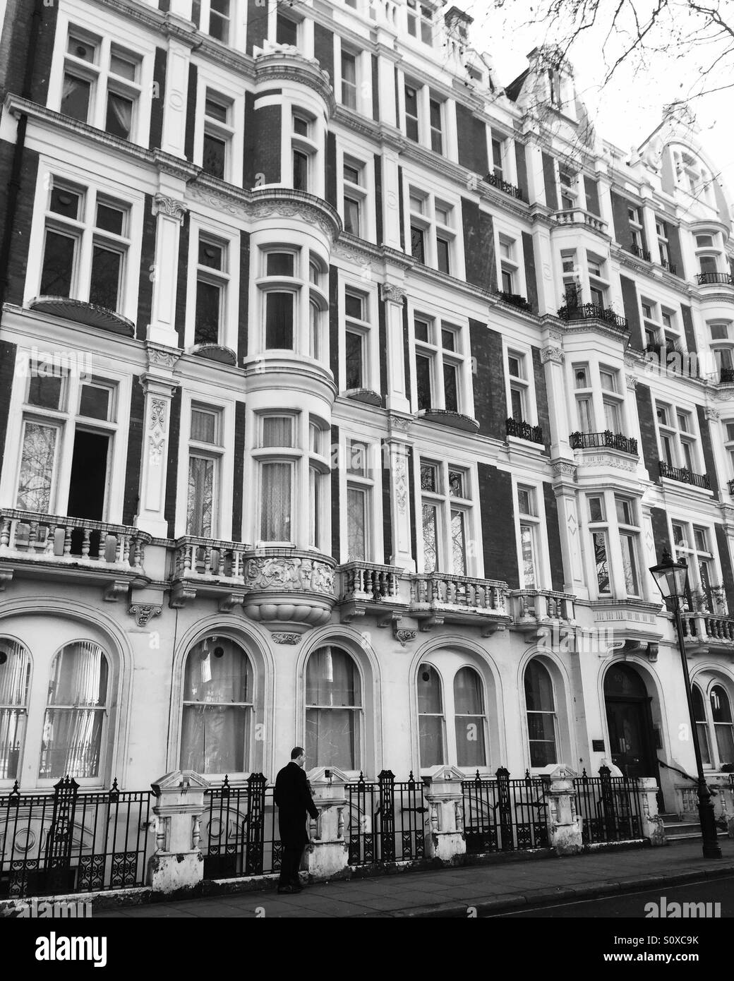 Historic apartment building Black and White Stock Photos & Images - Alamy