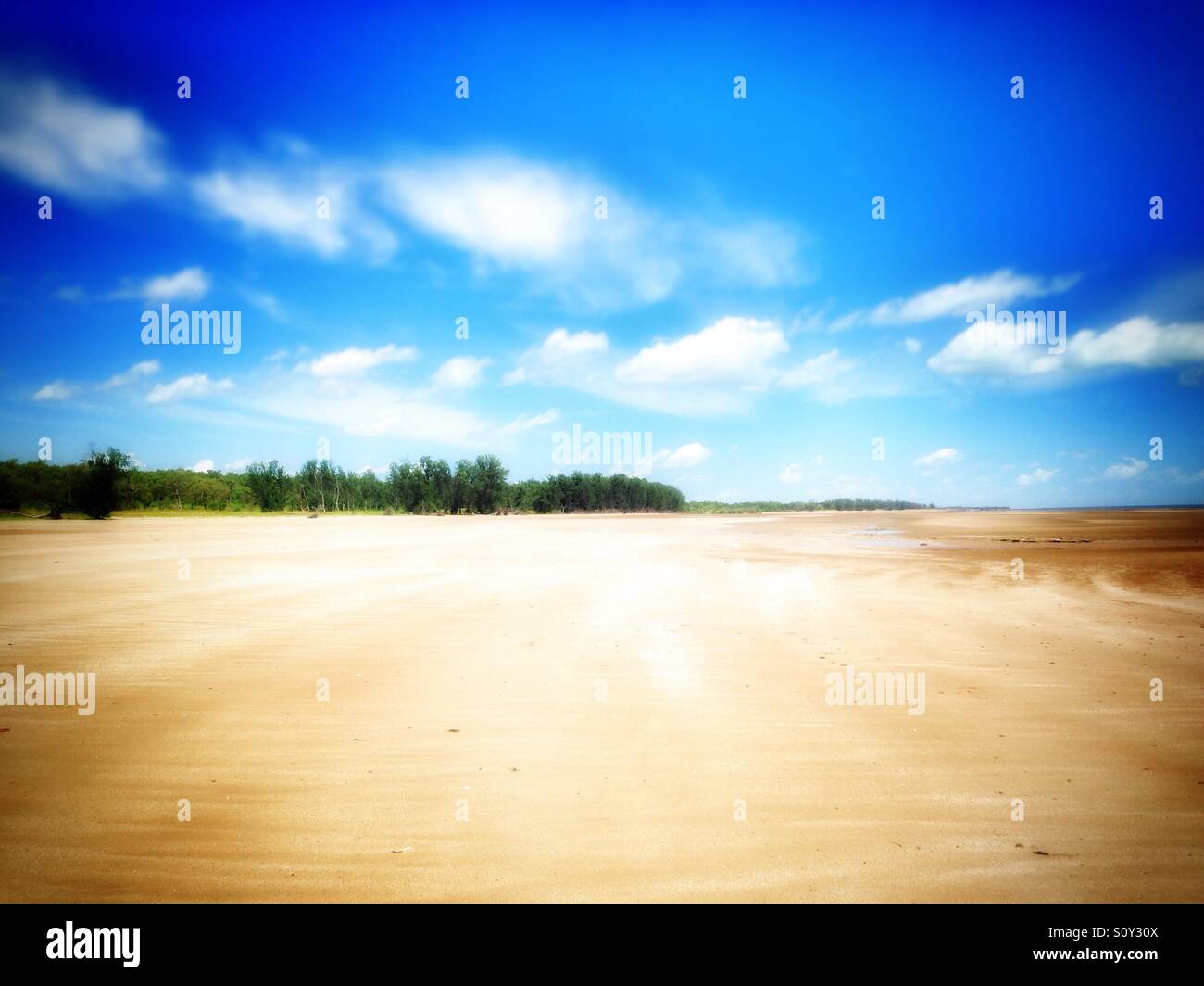 Lee point beach darwin hires stock photography and images Alamy