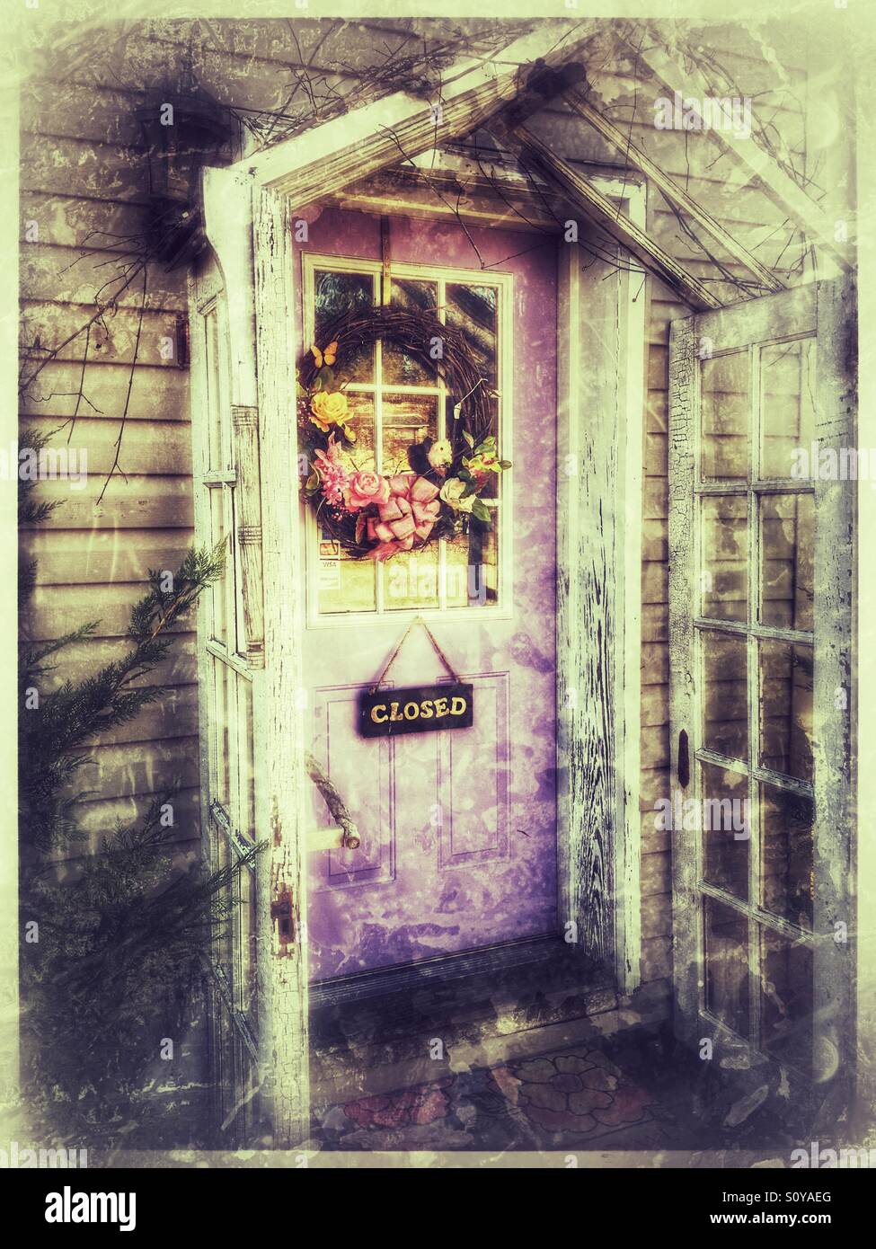 Purple Door Store Front Stock Photo 310387576 Alamy