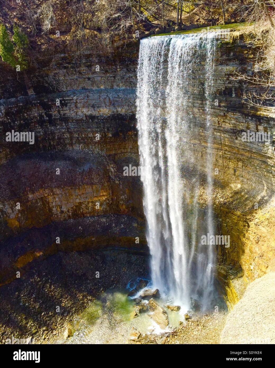 Hamilton canada waterfall hi-res stock photography and images - Alamy