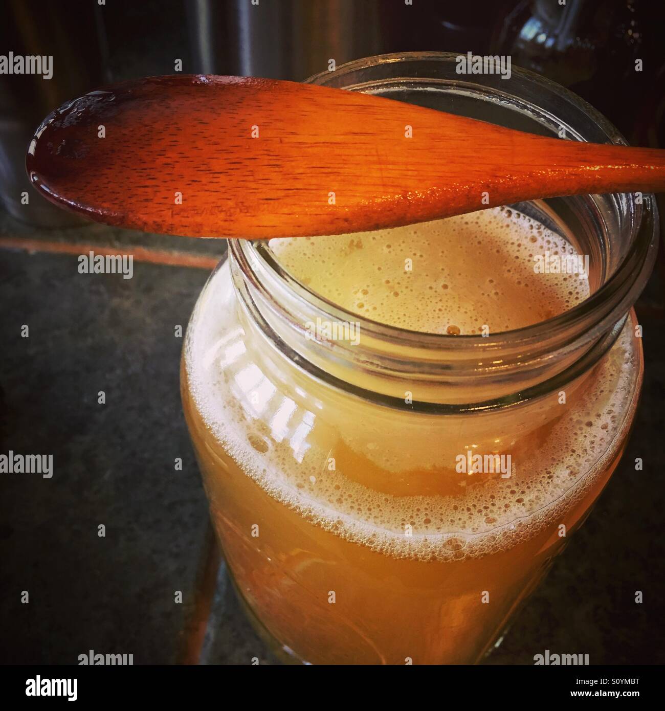 Green tea Kombucha has the most delicious fizz, full of healthy