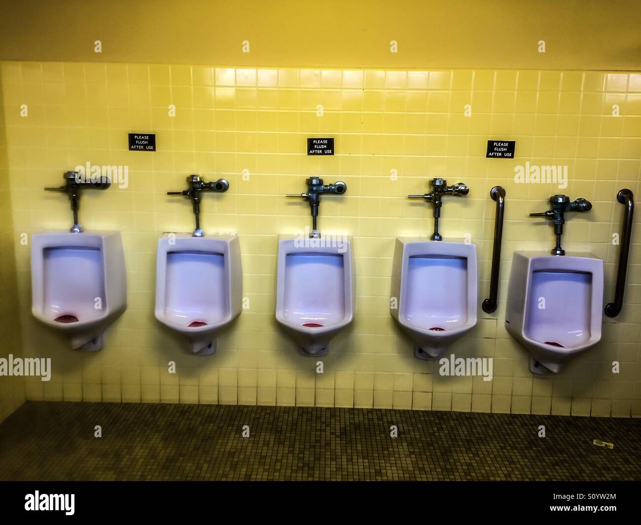 Row of urinals hires stock photography and images Alamy