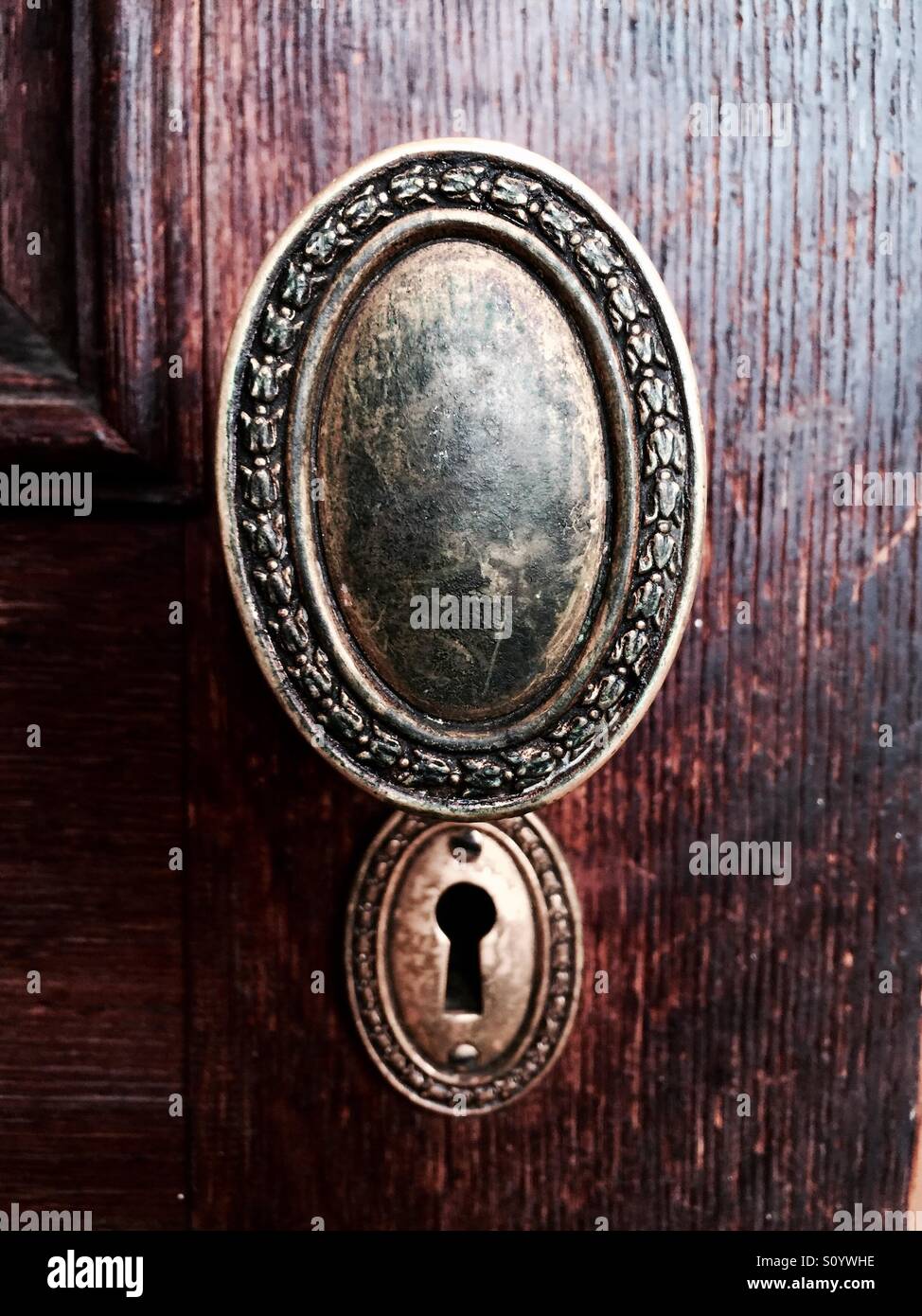 Antique door knob hires stock photography and images Alamy