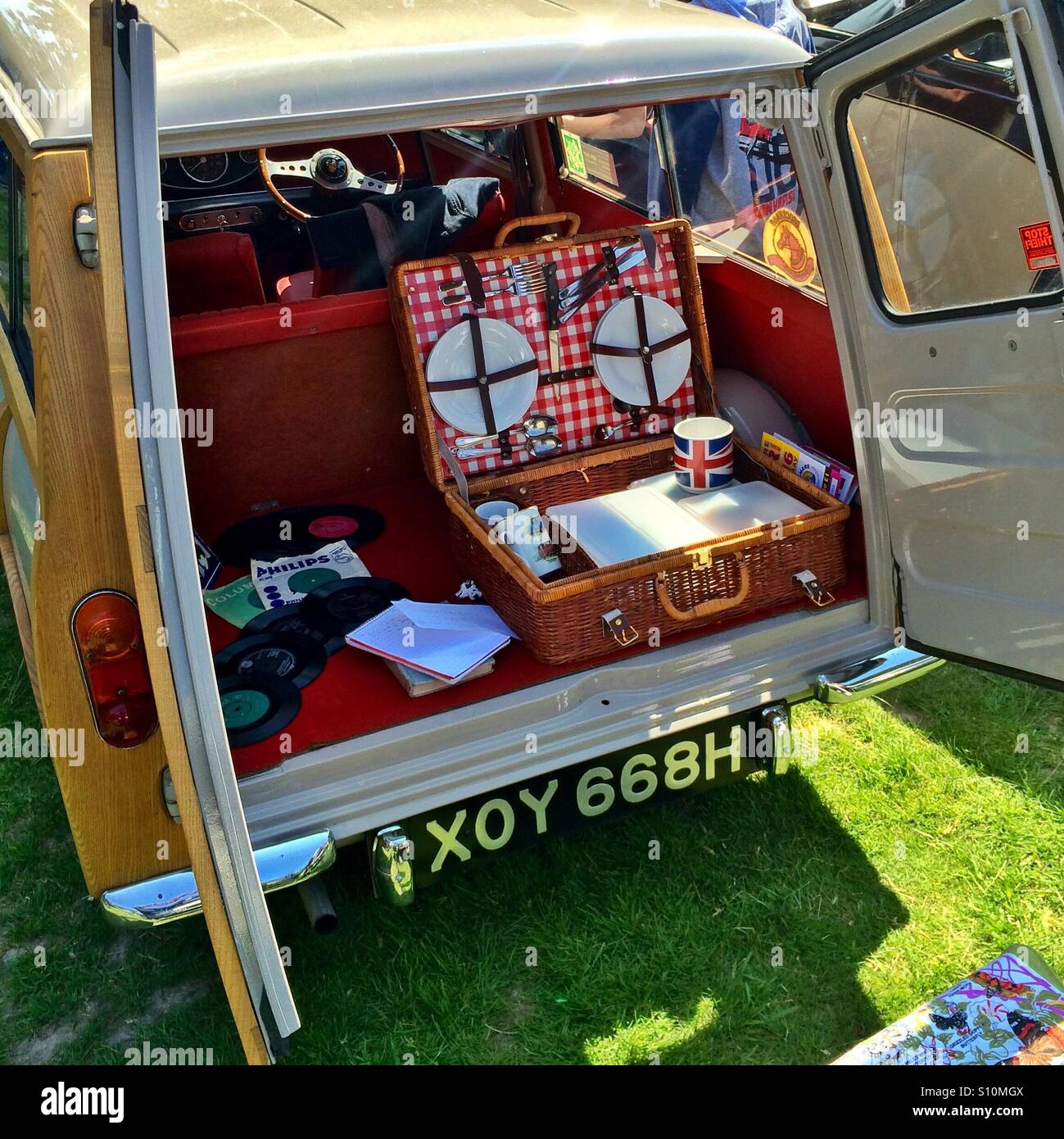 Car picnic hires stock photography and images Alamy