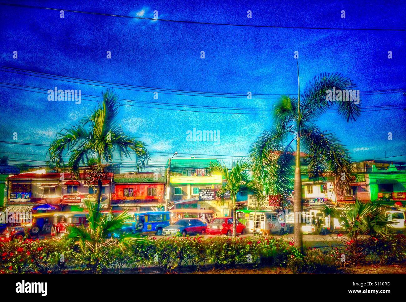 Streets of philippines hi-res stock photography and images - Alamy