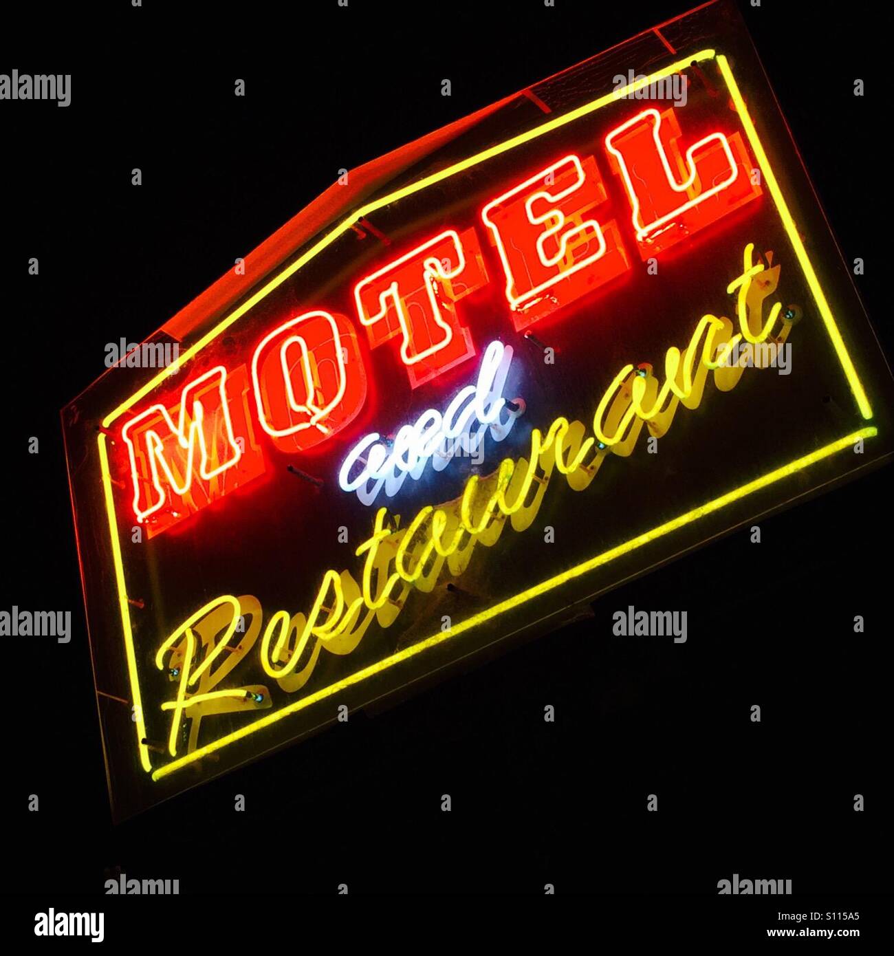 Fluorescent restaurant sign hi-res stock photography and images - Alamy