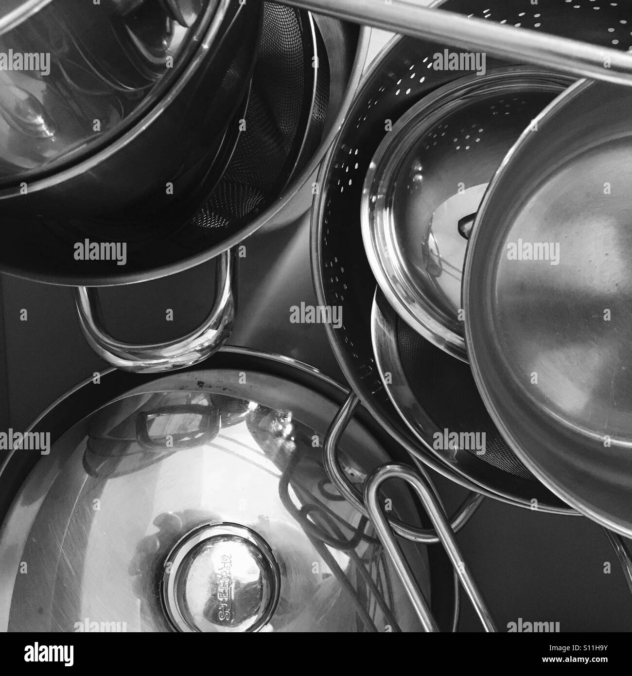 Saucepans hires stock photography and images Alamy