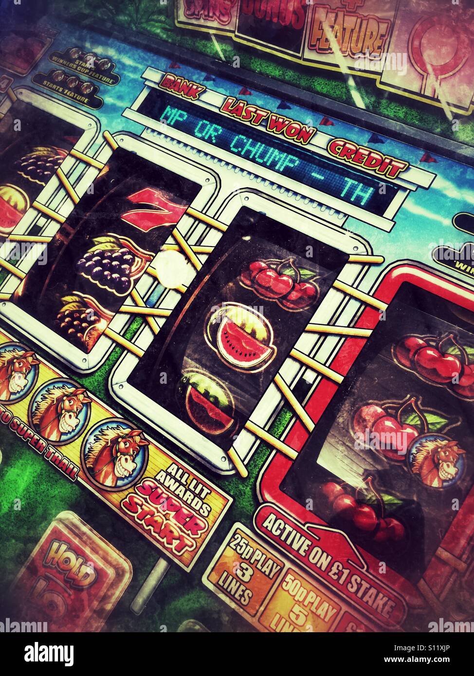 Fruit machine hi-res stock photography and images - Alamy